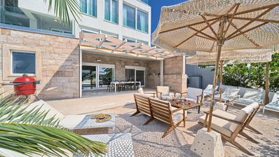 Trogir, Ciovo, villa ved sjøen for korttidsleie