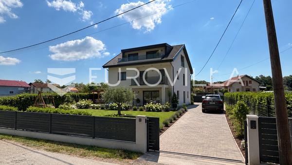 Velika Gorica, Novo Cice, Terrain constructible 689 m²