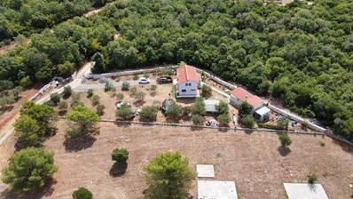 Istria, Peroj - Dom wolnostojący z obiektem pomocniczym w sercu natury