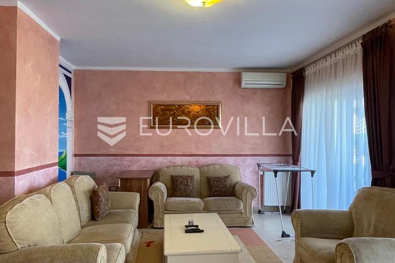 Medulin, Pjescana Uvala, appartement meublé dans un emplacement recherché - 1
