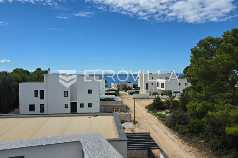 Zadar, Petrčane, penthouse with roof terrace and sea view