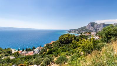 Omiš, Borak, stavebný pozemok s výhľadom na more, s celkovou rozlohou 878 m²