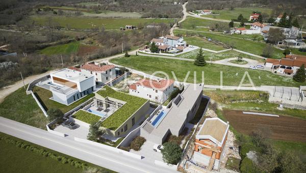 İstria, Svetvincenat - 688 m2 inşaat parseli, kesin ruhsat ve altyapı mevcut - birinci sınıf konum