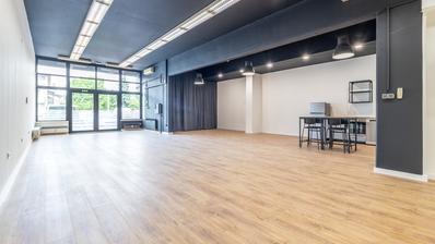 Zagreb, Dubrava, espaçoso espaço comercial de 146 m²