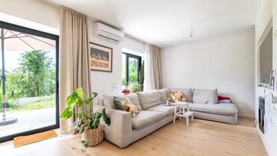 Zagreb, Maksimir, beautiful family house with a spacious garden next to Maksimir Park, garage