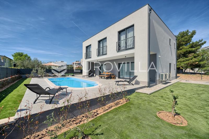 Kastel Novi, neu gebaute Villa zur Langzeitmiete - 33