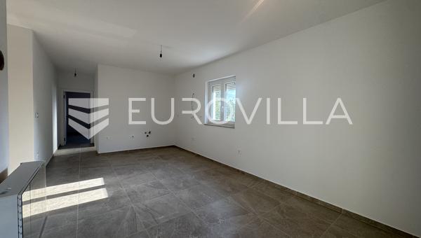 Istra, Štinjan, enosobno stanovanje v 1. nadstropju, 49,54 m² s parkirnim mestom - novogradnja