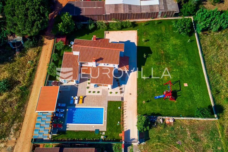 Istrien, Fazana - Elegant moderne fireværelses hus med swimmingpool og rummelig grund - 3