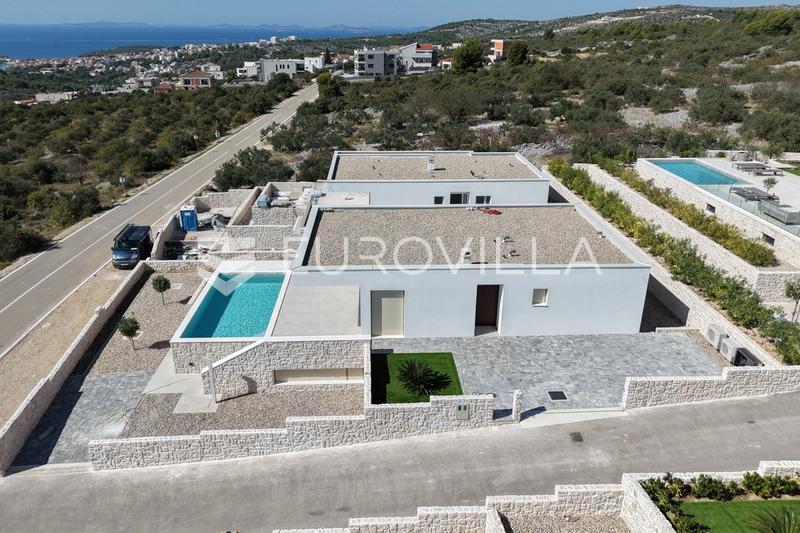 Primošten, medencés villa tengerre néző kilátással, 261,45 m² - 4