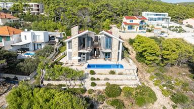 Korcula Island, Vela Luka, villa by the sea in Nova Bay