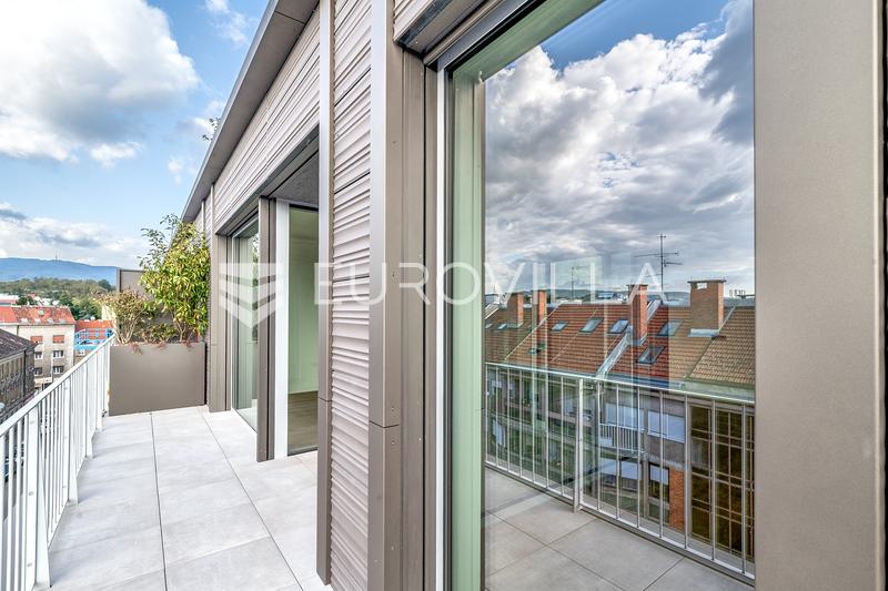 Zagreb, Trg Franje Tuđmana, prekrasan četverosoban penthouse 182 m², GARAŽA 50 m² - 16