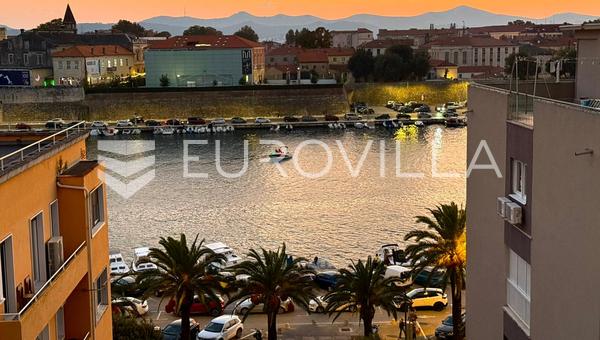 Zadar, Branimirova obala, moderne toværelses lejlighed med havudsigt