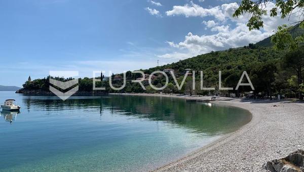 Medveja, un apartamento de 110 m² con una gran parcela edificable de 2.300 m²