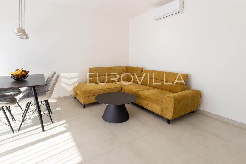 Slavonski Brod, Centre-ville - Appartement moderne neuf à louer avec garage - 4