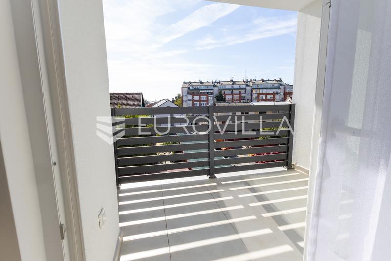 Slavonski Brod, Centre-ville - Appartement moderne neuf à louer avec garage - 9