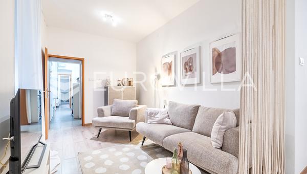 Zagreb, Zrinjevac, atrractive two bedrooms apartment 50 m²