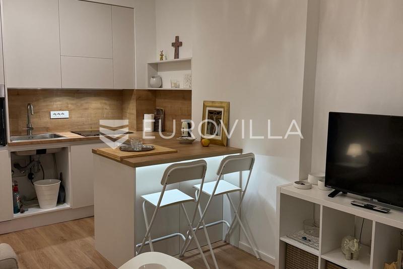 Zagreb, Gupceva zvijezda, satılık küçük daire - 11