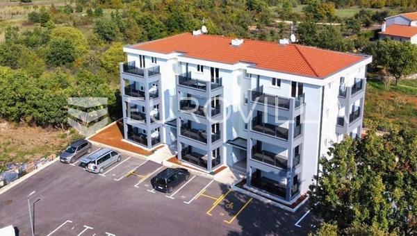 Istrien, Poreč - Moderne nybygget lejlighed på tredje sal med havudsigt
