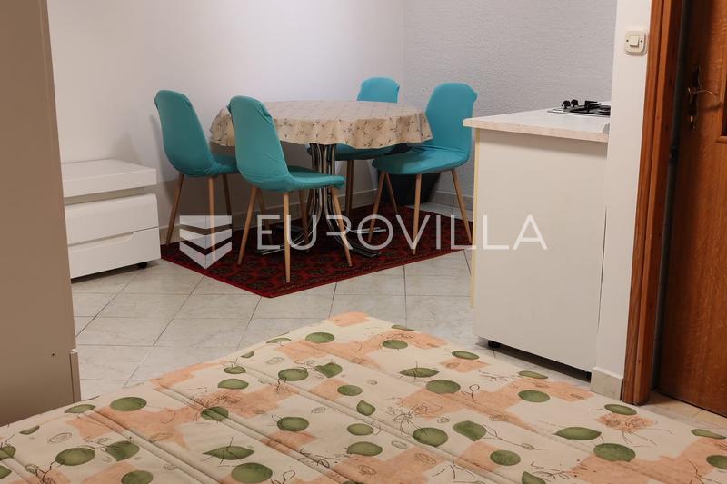 Virovitica, centar, stambeno poslovna kuća s 8 stambenih jedinica - 15