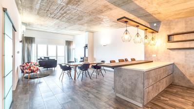 Sveti Ivan Zelina, prekrasna dvojna kuća površine 385 m²