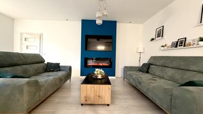 Đakovo, Centar, novouređena kuća 250 m²