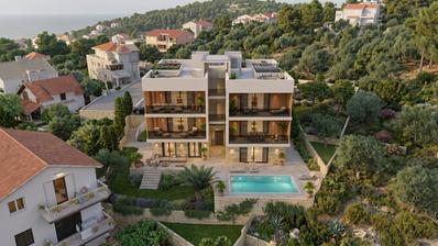 Trogir, Ciovo, trzypokojowe mieszkanie z prywatnym basenem i dwoma miejscami parkingowymi
