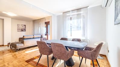 Zagreb, Vrbik, trosoban stan za najam 90 m² vanjsko parkirno mjesto