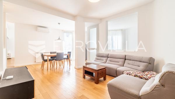 Zagreb, Maksimir, komforan šesterosoban stan/poslovni prostor 160 m²