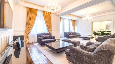 Zágráb, belváros, fényűző, 280 m²-es, ötszobás lakás