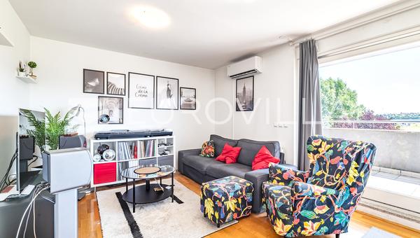 Sveta Nedelja, Hoto Vile - Apartamento de un dormitorio, 57,69 m² con terraza y plaza de aparcamiento