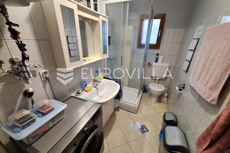 Netretic, Jarce Polje, dům 250 m², 150 m k řece Dobra - 9