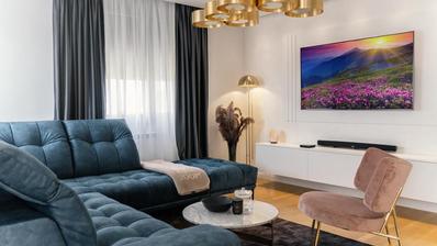 Zagreb, Savica, um luxuoso apartamento de três quartos com estacionamento de 92 m²
