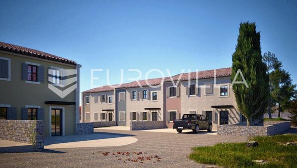 Istrien, Rovinj-området, Putini, lägenhet med 3 sovrum om 84,08 m² med trädgård och övertäckt terrass
