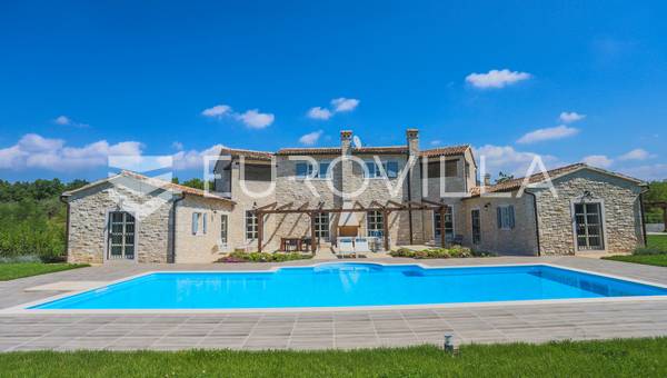 Istrien, Rajki, Steinvilla mit Swimmingpool