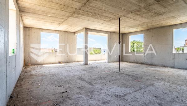 Kaštel Gomilica - apartament dwupokojowy z tarasem na dachu