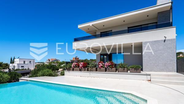 Primošten, luxurious newly built villa with panoramic view