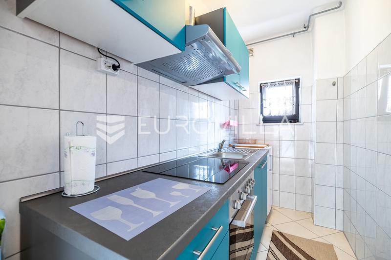 Zagreb, Zitnjak, Kanalski put, rummeligt 242 m² familiehus med have og terrasse - 5