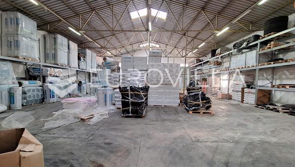 Karlovac, Ilovac, sklad, výrobní hala 3800 m² na pozemku 9150 m², vynikající poloha