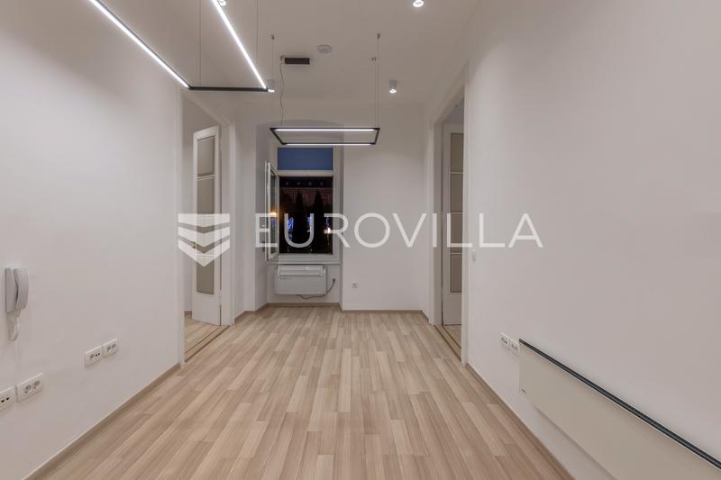 Rijeka, Centrum, luxusně zařízené kancelářské prostory 87 m² - 7