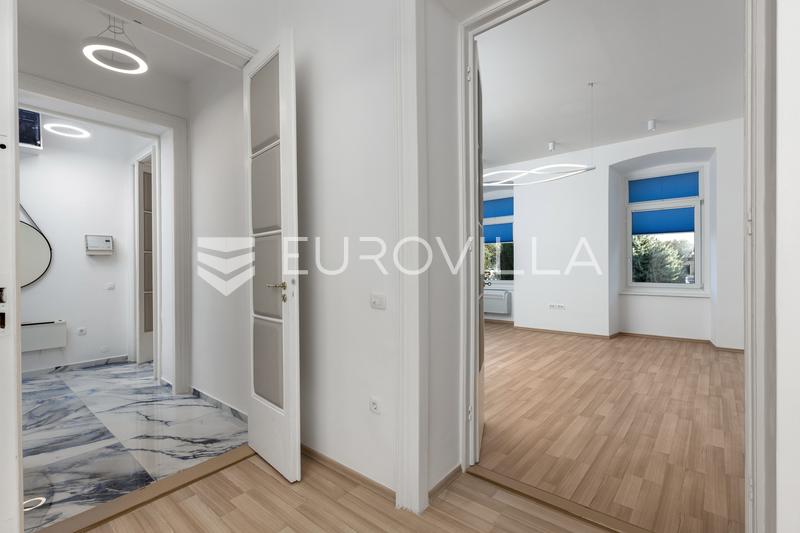 Rijeka, Centrum, luxusně zařízené kancelářské prostory 87 m² - 3