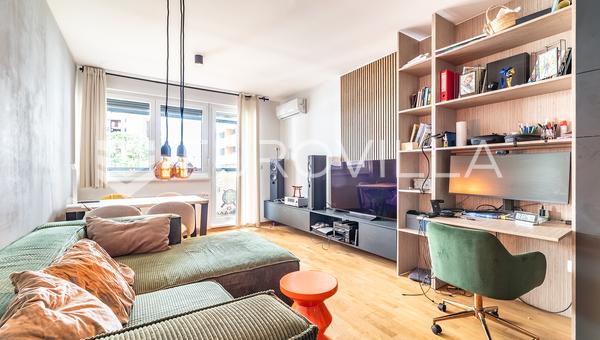 Zagreb, Ferenščica, komforan dvosoban stan s garažnim parkirnim mjestom, 71 m²