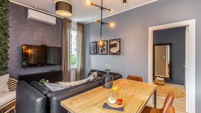 Rijeka, Center, newly renovated luxury apartment NKP 98 m2 with three apartments