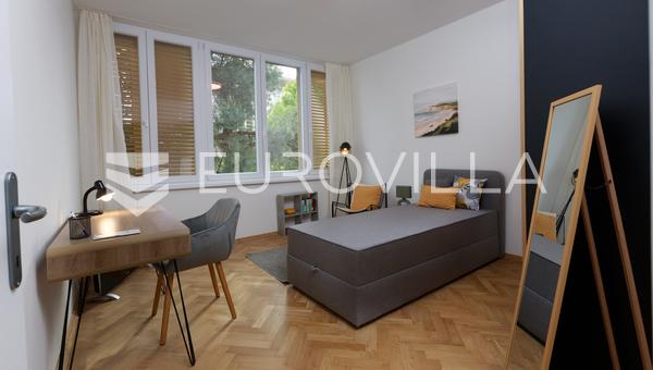 Rijeka, centro de la ciudad, apartamento recién reformado con una superficie total de 51 m²
