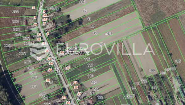 Drenovci, Rajevo selo, terreno edificable, superficie 4146 m²