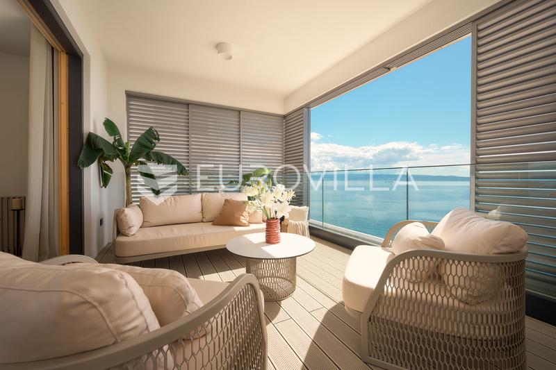 Split, Bel Etage 2, luksuzan dvosoban stan 88m2, pogled na more, parking, dugoročno