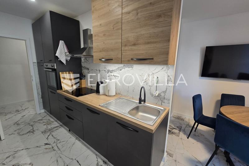 Split, Gripe, appartement confortable d'une chambre disponible à partir du 1.8. - 2