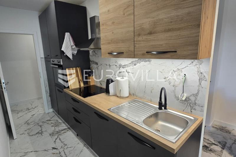 Split, Gripe, appartement confortable d'une chambre disponible à partir du 1.8. - 3
