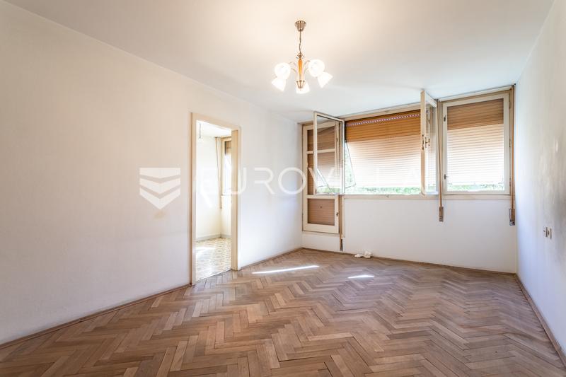Split, Bačvice - Pojisan, vynikajúci dvojizbový byt s rozlohou 61 m². - 1
