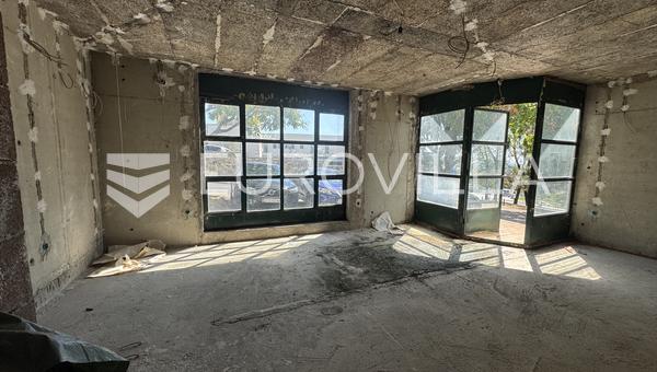 Zagreb, Sveti Duh, two-storey street commercial space 96 m2