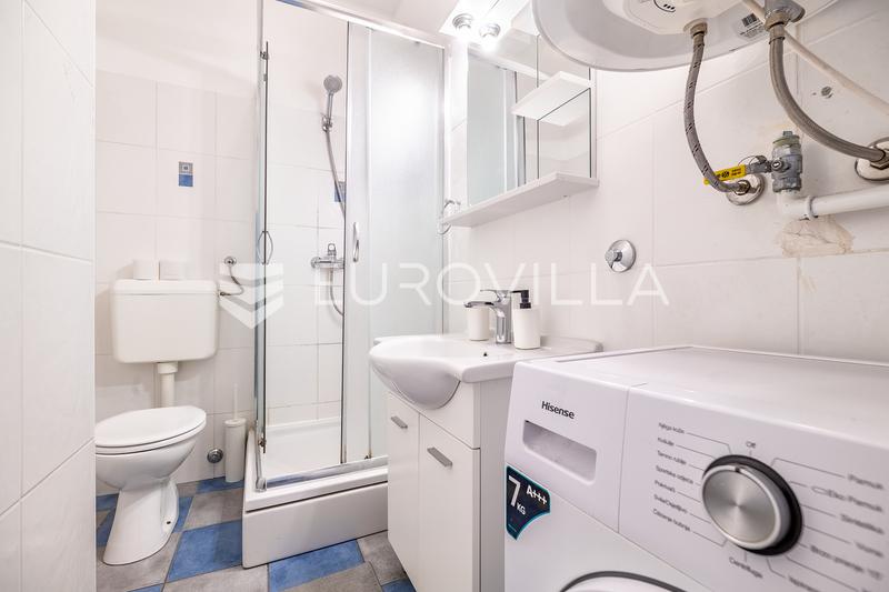 Zagreb, Ban Jelačićin aukio, mukava yksiö, 33 m² - 6